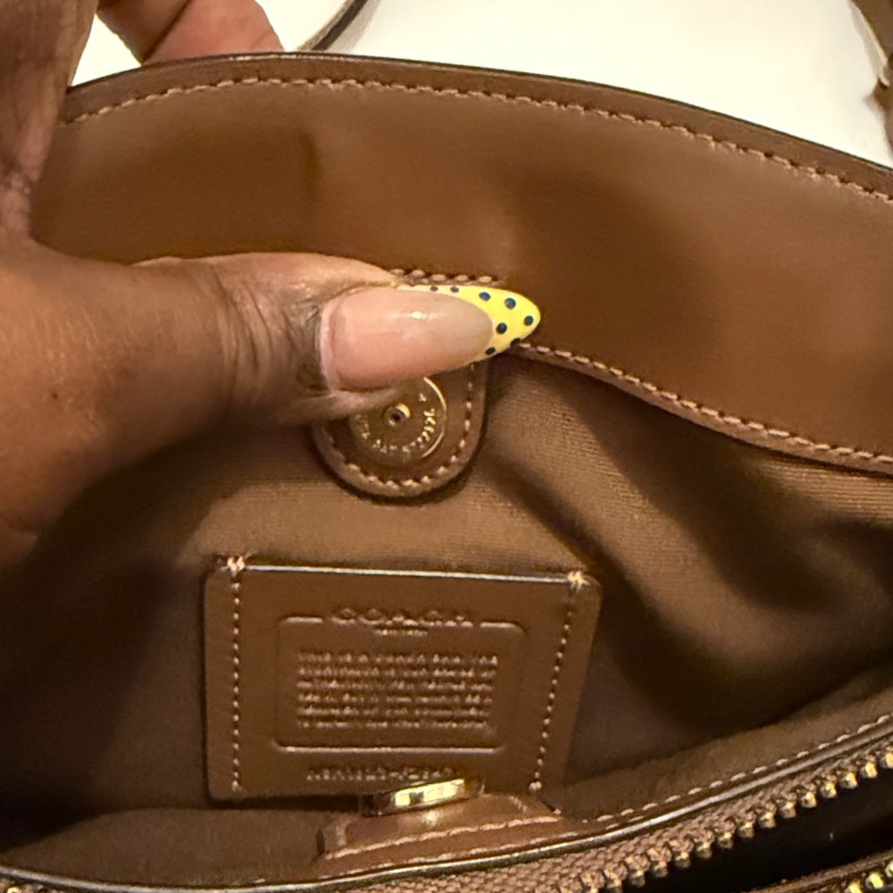 Authentic Coach Brown Signature Canvas Satchel with Gold Hardware - Picture 4 of 8